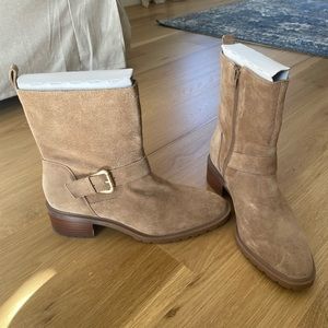 Sole Society Tan suede boots